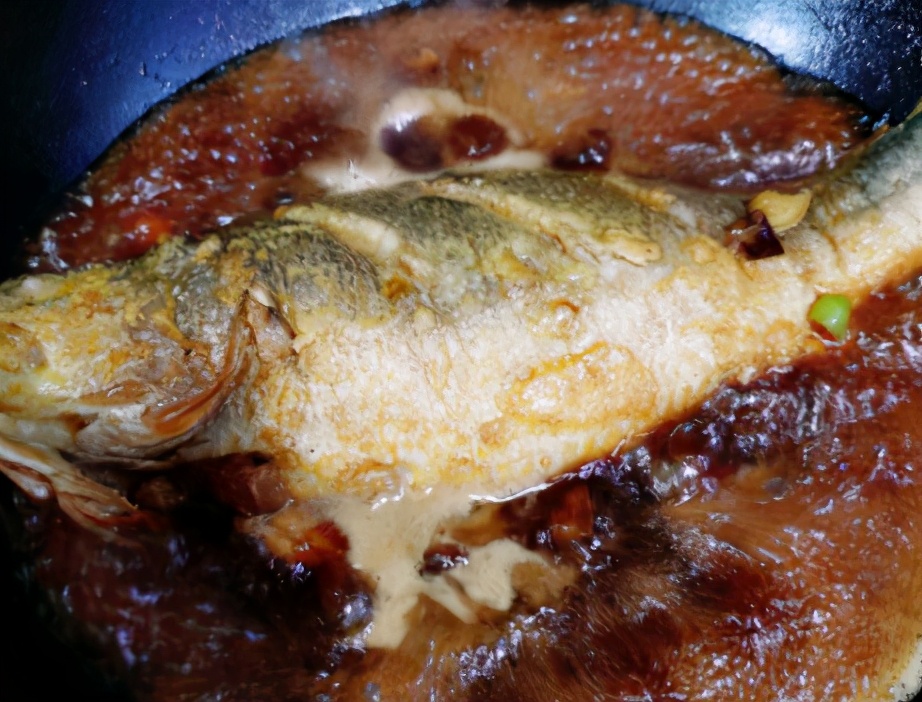 图片[5]-红烧黄花鱼的做法步骤图 鱼不破皮不粘锅更鲜嫩-起舞食谱网