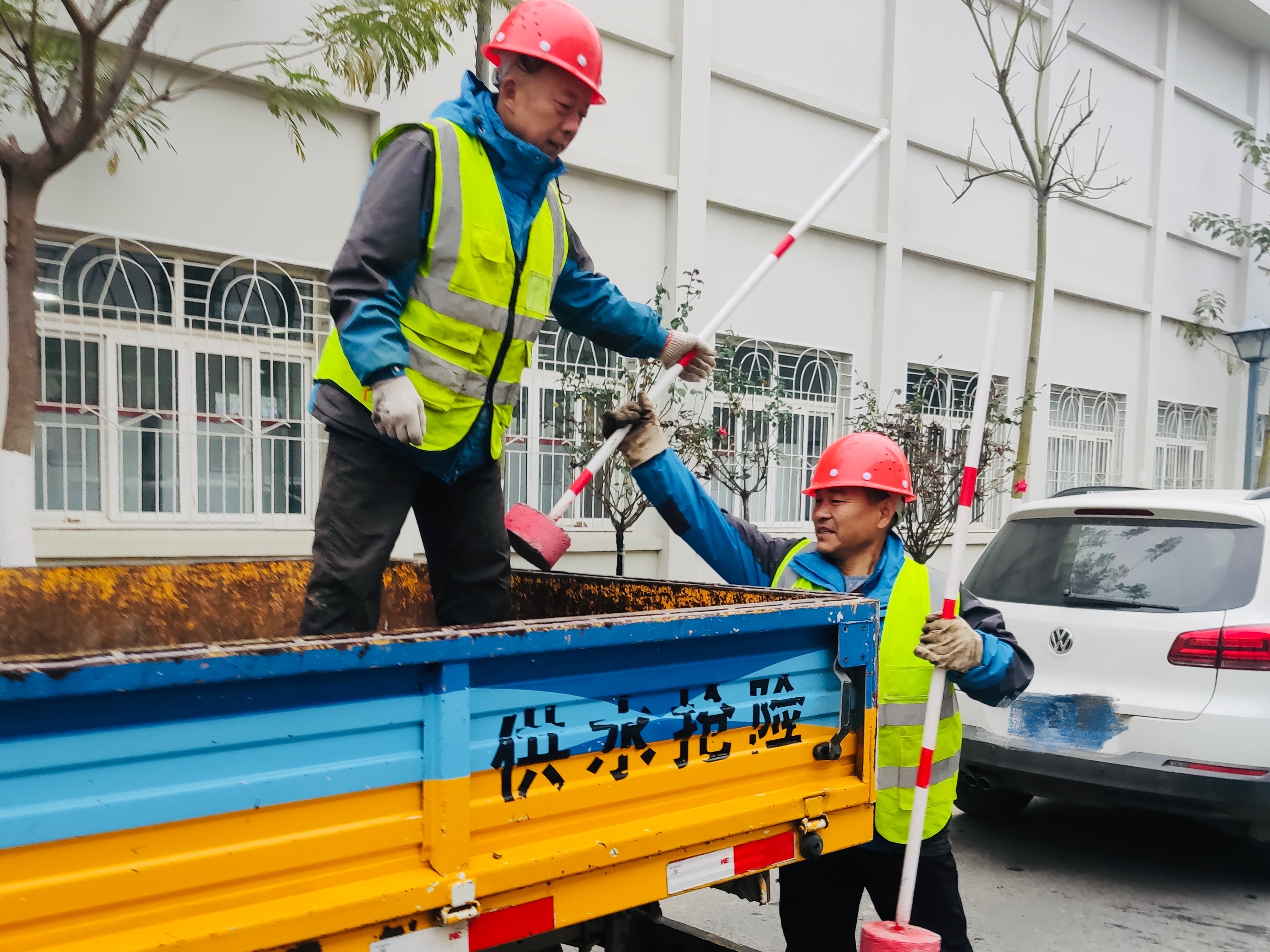 护航荆州市“两会”从细节做起，荆州水务力保安全供水