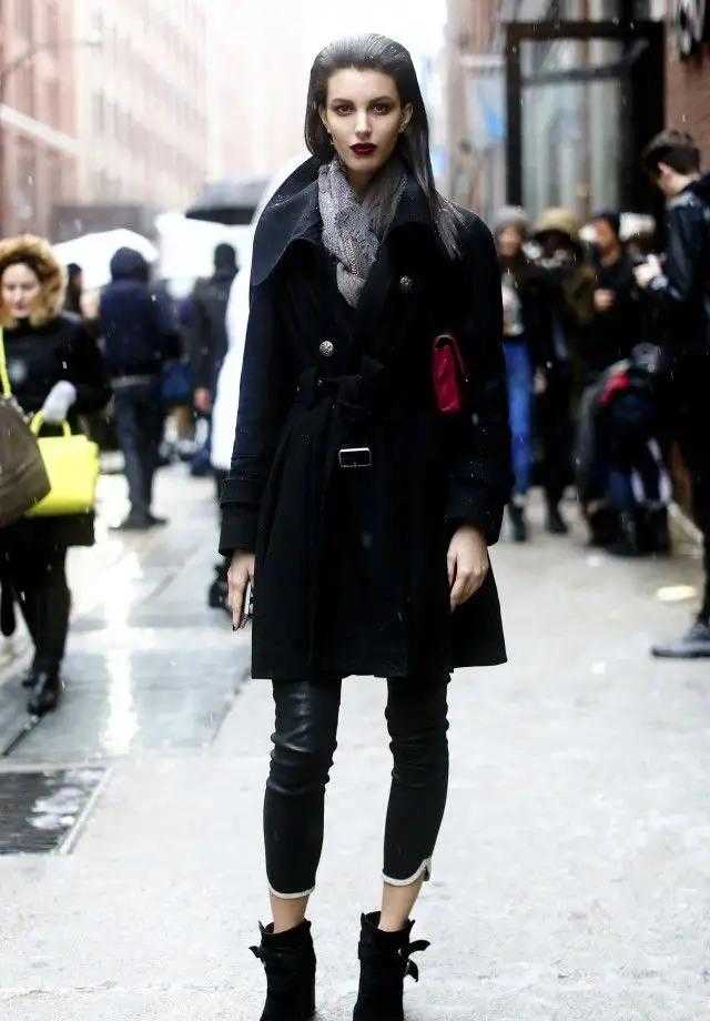 何洁早该这么穿了，一身黑色Look配脏辫“A爆”，