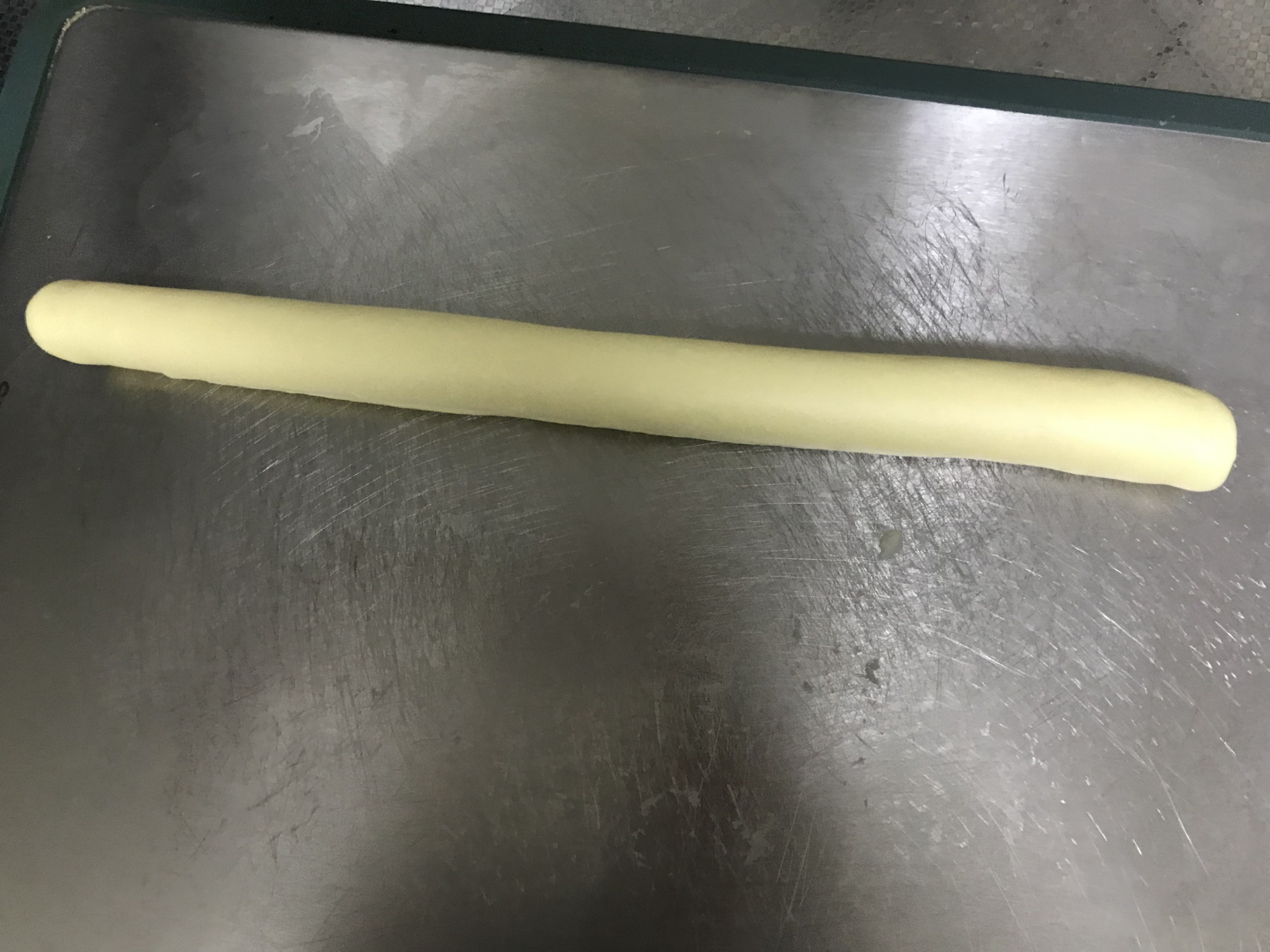 一定要尝试的面包配方，一次发酵，外酥里软，放3天不硬，特解馋