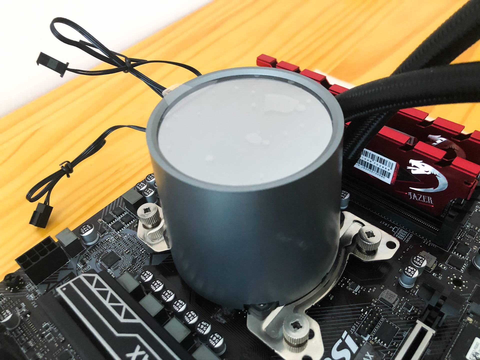 水冷能比风冷强多少？九州风神堡垒240水冷散热器体验