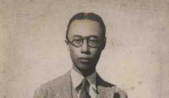 溥仪去看望当年的老太监，太监却直呼3字，溥仪慌了！