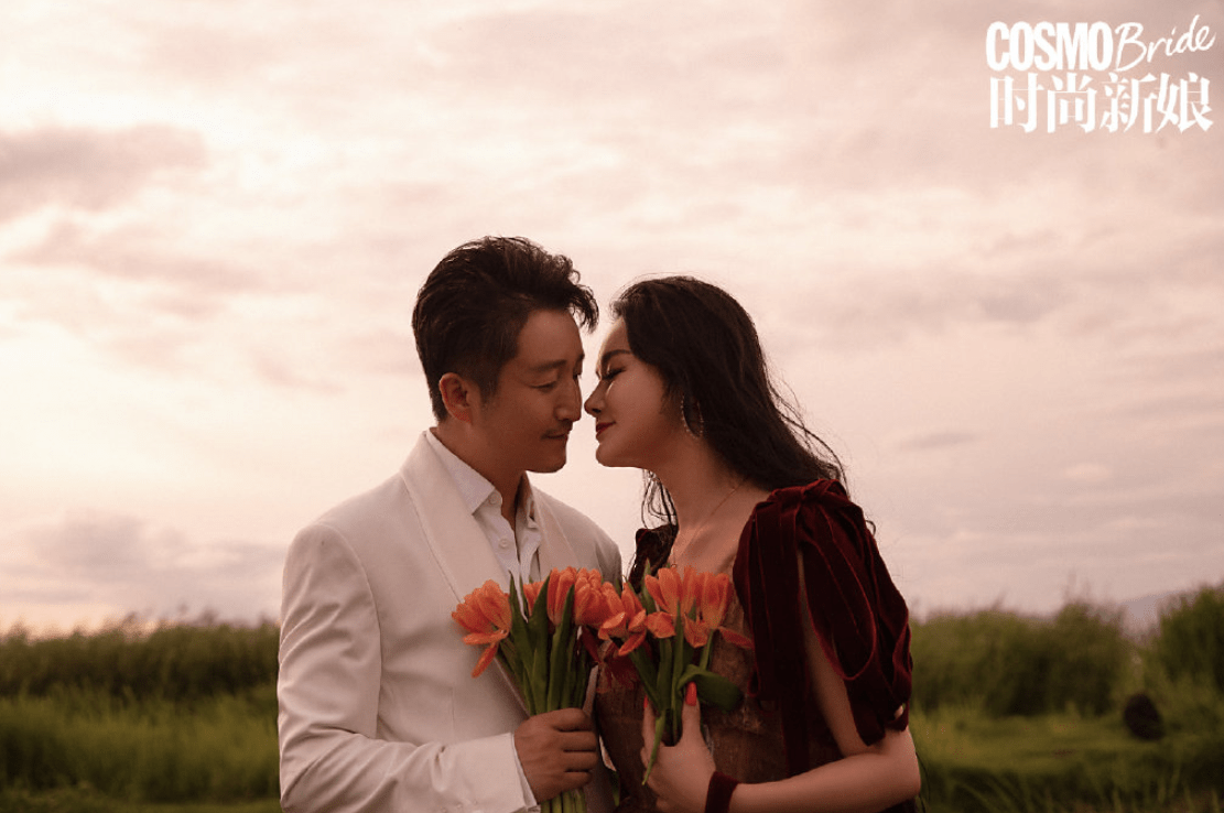 邹市明夫妇拍写真庆祝结婚十周年，冉莹颖身材丰腴，大片画风唯美