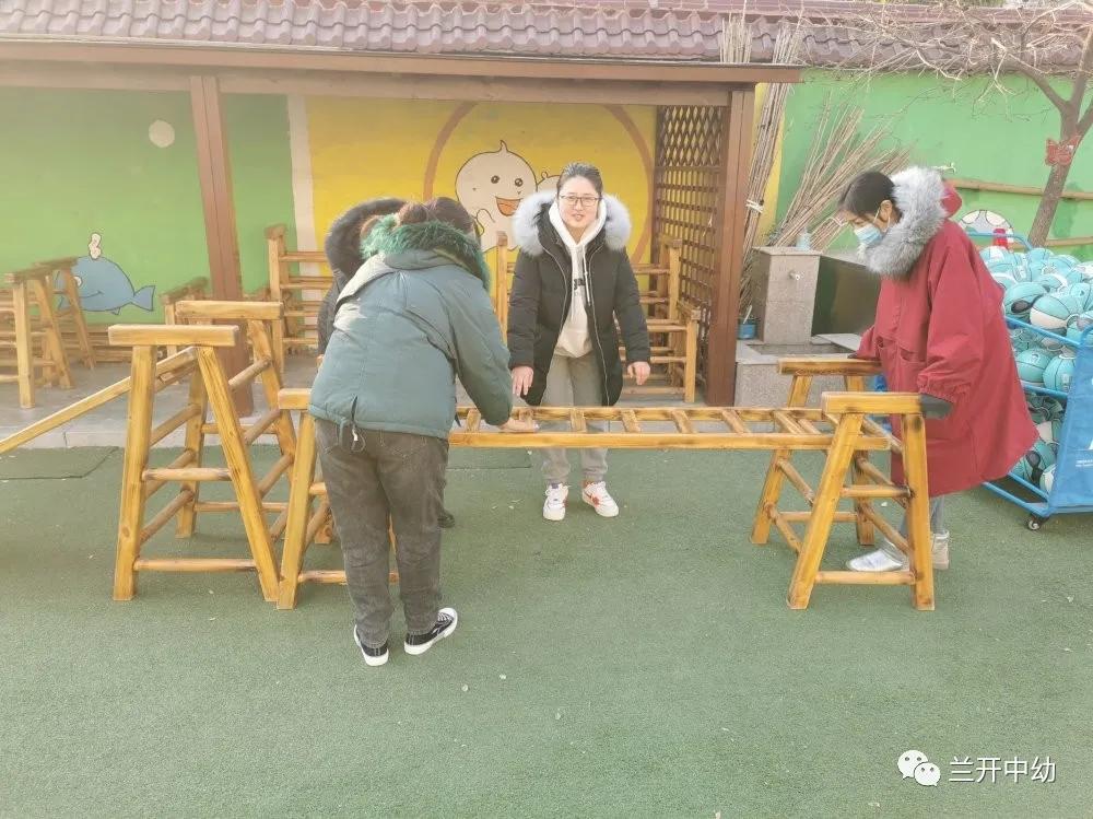 临沂市兰山经济开发区中心幼儿园举行家长半日体验活动