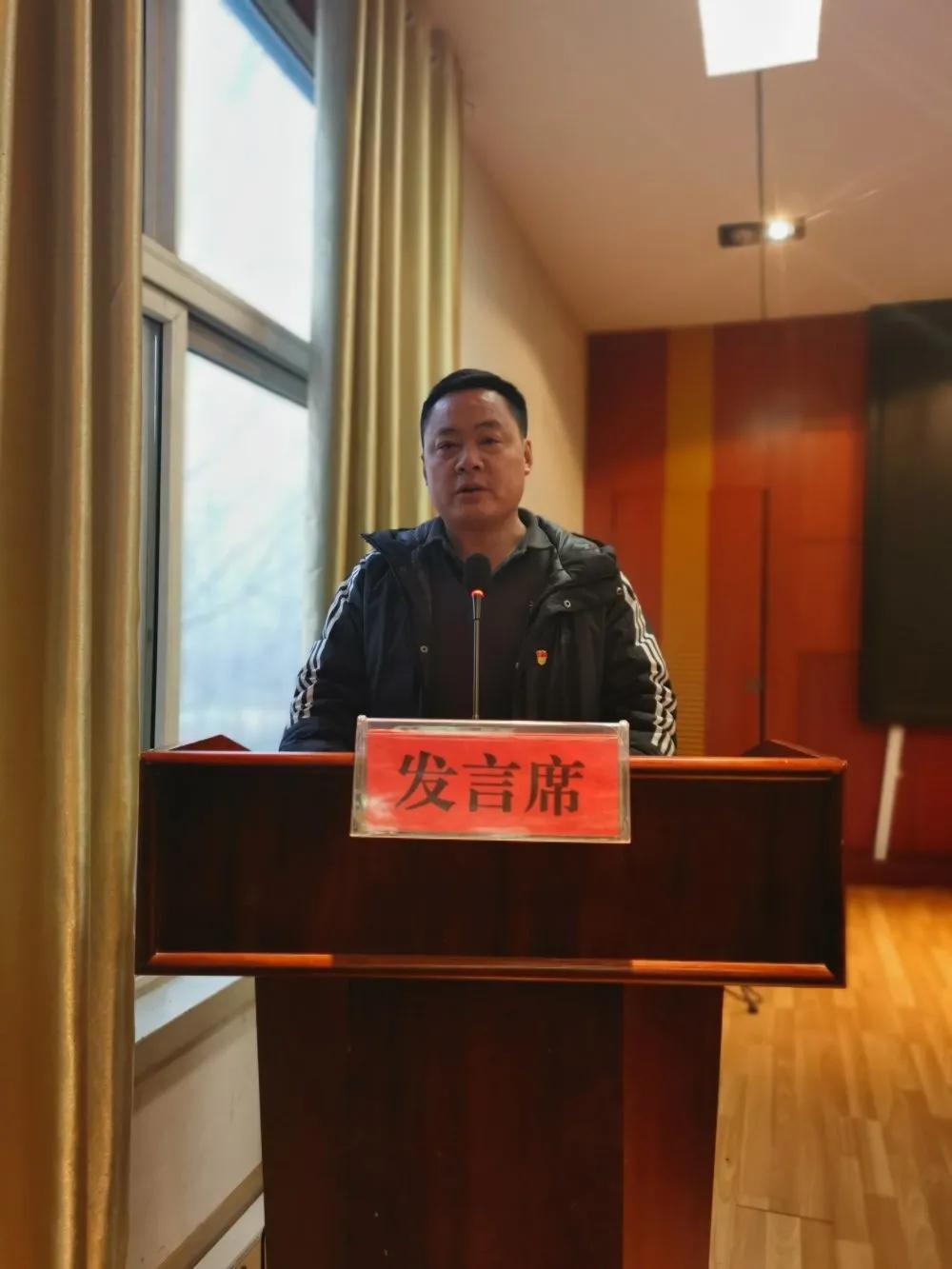 兰陵县新兴镇到兄弟乡镇考察学习