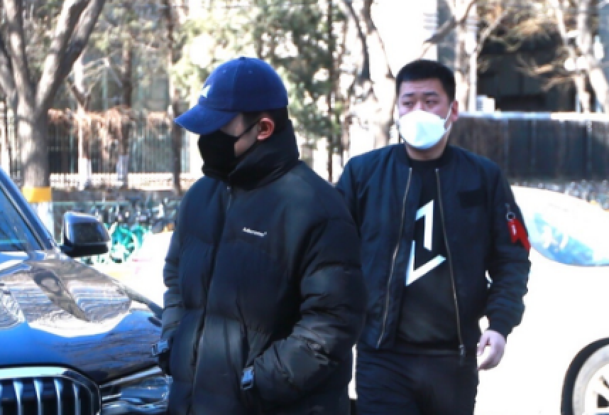 Spring late couplet discharges 10 top shedding to gather together, wang Yibo grows blain man not to lose star really, the desolate that become dragon shows a body