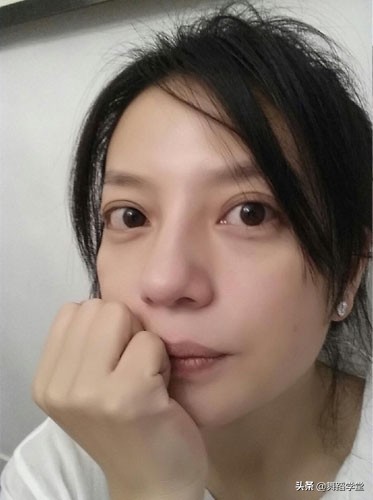 章子怡素颜曝光，这和普通人有什么区别？网友
