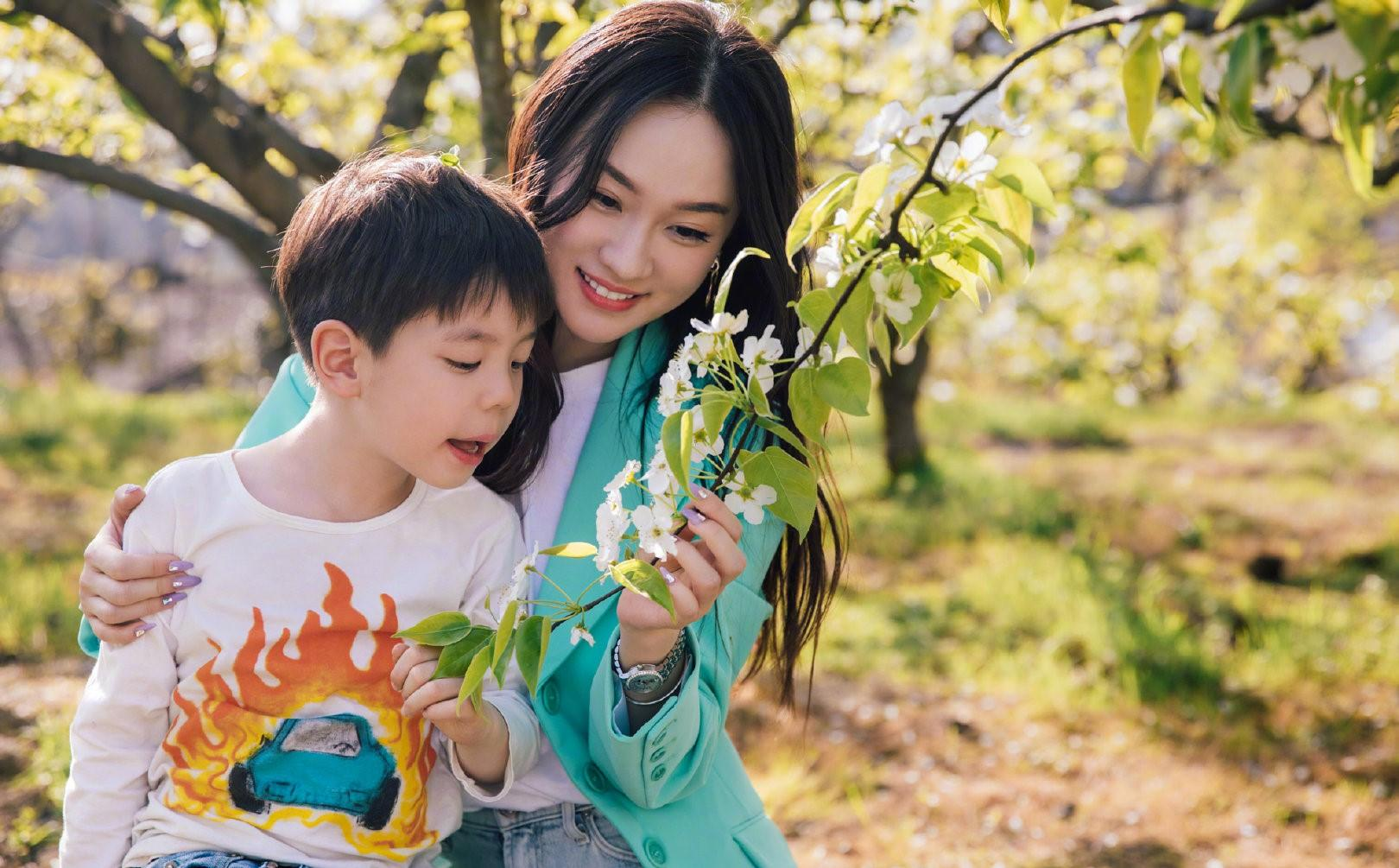 為什麼嗯哼是高情商“小暖男”？ 看霍思燕的育兒觀，值得借鑒