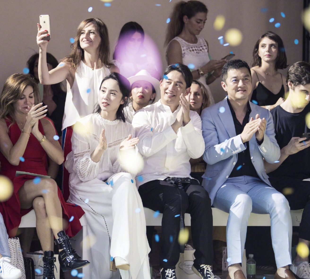 10位星二代小公主走秀，個個都是精緻萌娃，顏值氣場比父母還能打