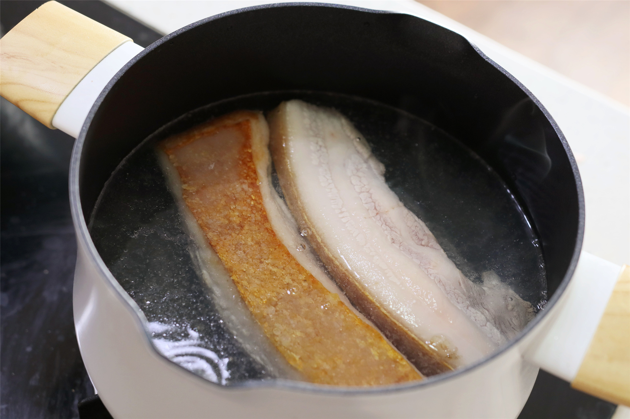 做紅燒肉，記住3個關鍵步驟，入口即化，肥而不膩，傳統老經驗