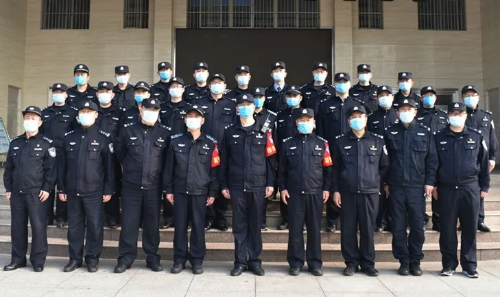 “找爸爸”的故事：铭记感动，无畏前行