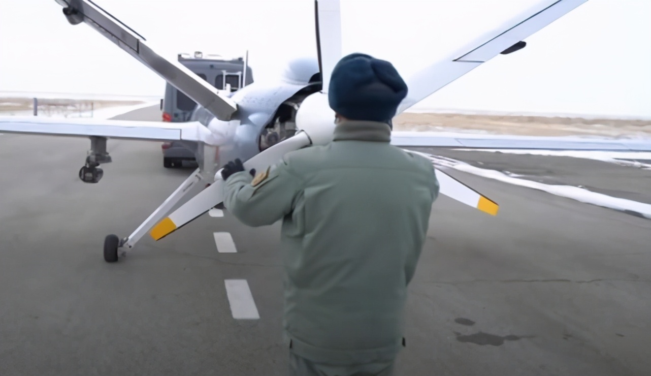 �й���ܲ�����������˹̹�ߵ����������˻���ʵս����������Ĵָ