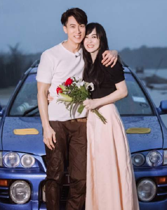 吴尊老婆不出道可惜了,穿上旗袍后的她,优雅