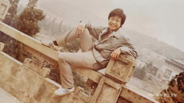 雷军央视采访：40岁之前，我一事无成；除了小米，他的过往更牛_https://www.ipoju.com_文章_第2张