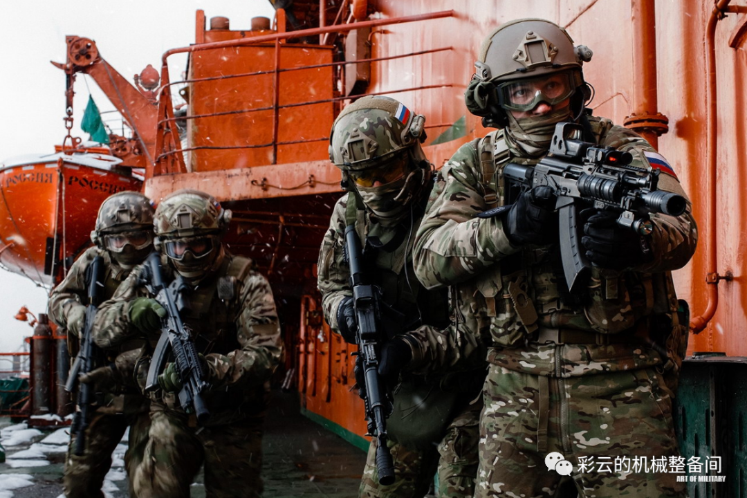 拥有多种口径的AK-100系列，一开始就为了恰烂钱