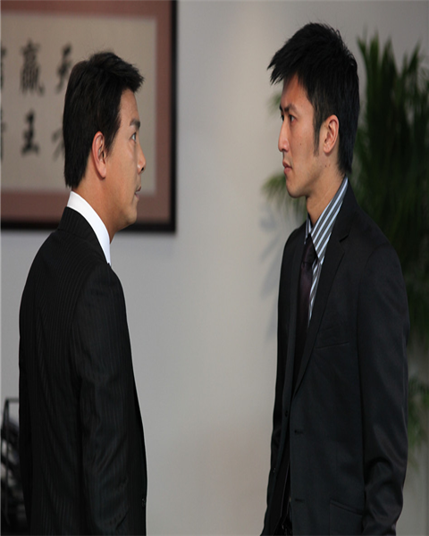 这部剧阵容超级强，谢霆锋和张卫健再次相遇，