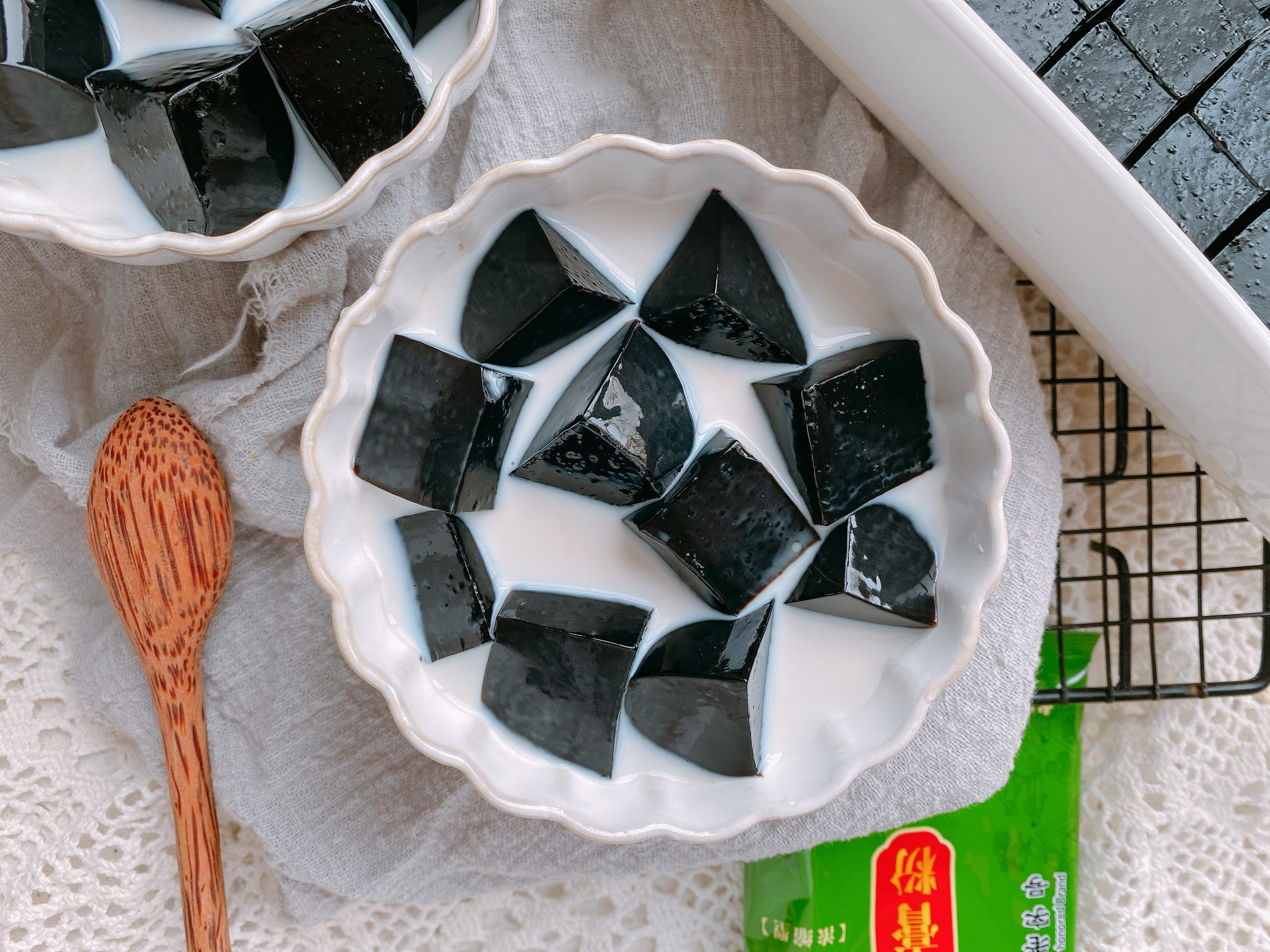 入伏后天热怕上火，试试这款甜品，清热降火又解暑，健康无添加
