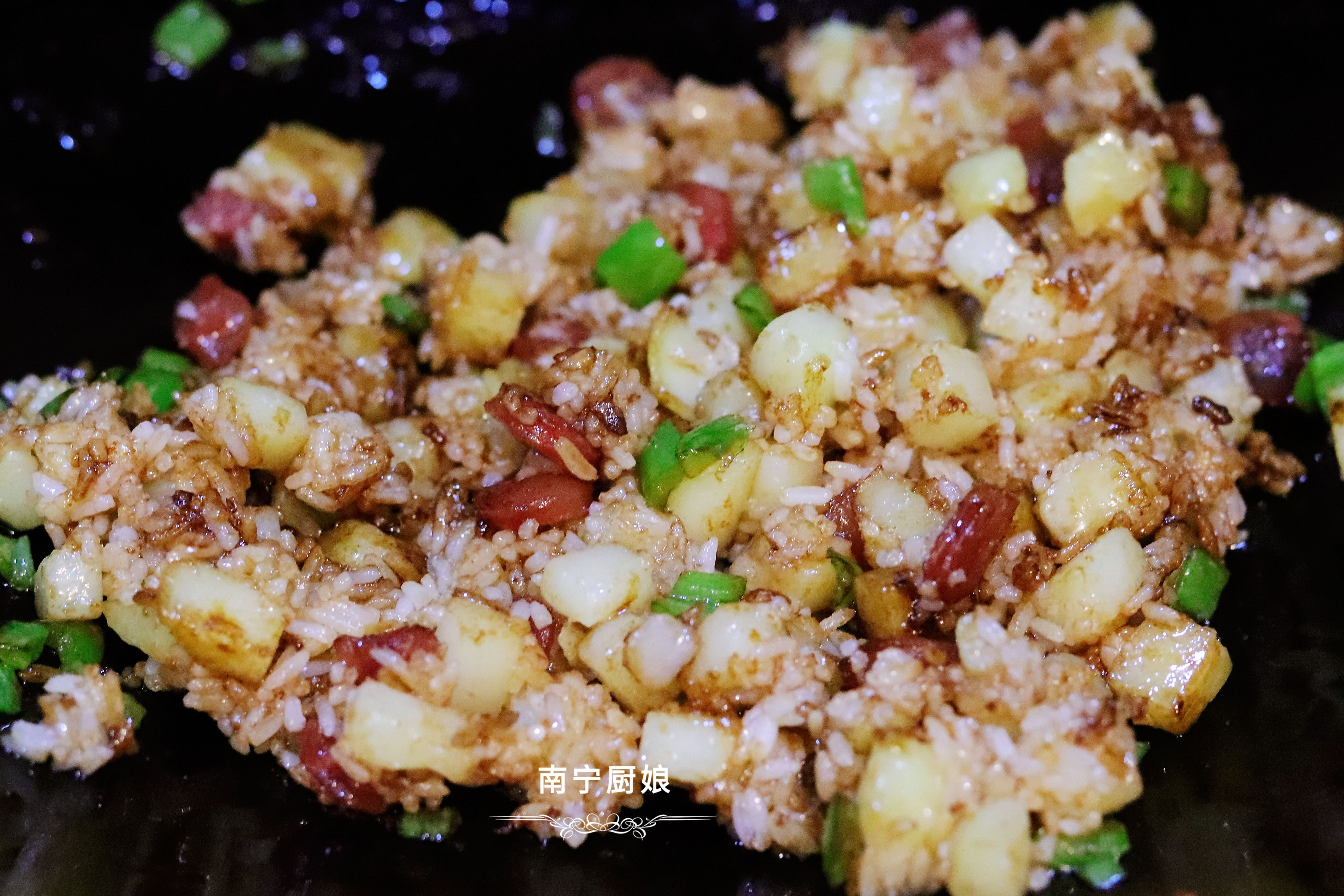 臘味炒飯我只服這做法，做法簡單又美味，我家一周連吃7次不嫌膩