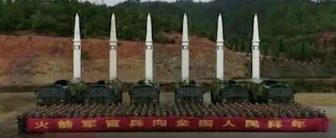 ������껻���磬�����һ�ΰڳ�5������������ʵ�������˿�ɵ��