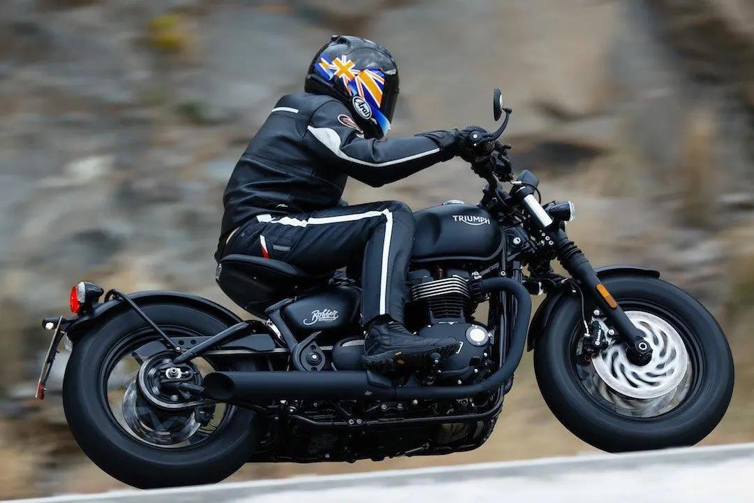 这款英国生产的美式巡航机车售价14万、比哈雷更好看