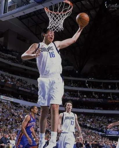阻碍中国男篮腾飞的因素有很多，NBA算一个！