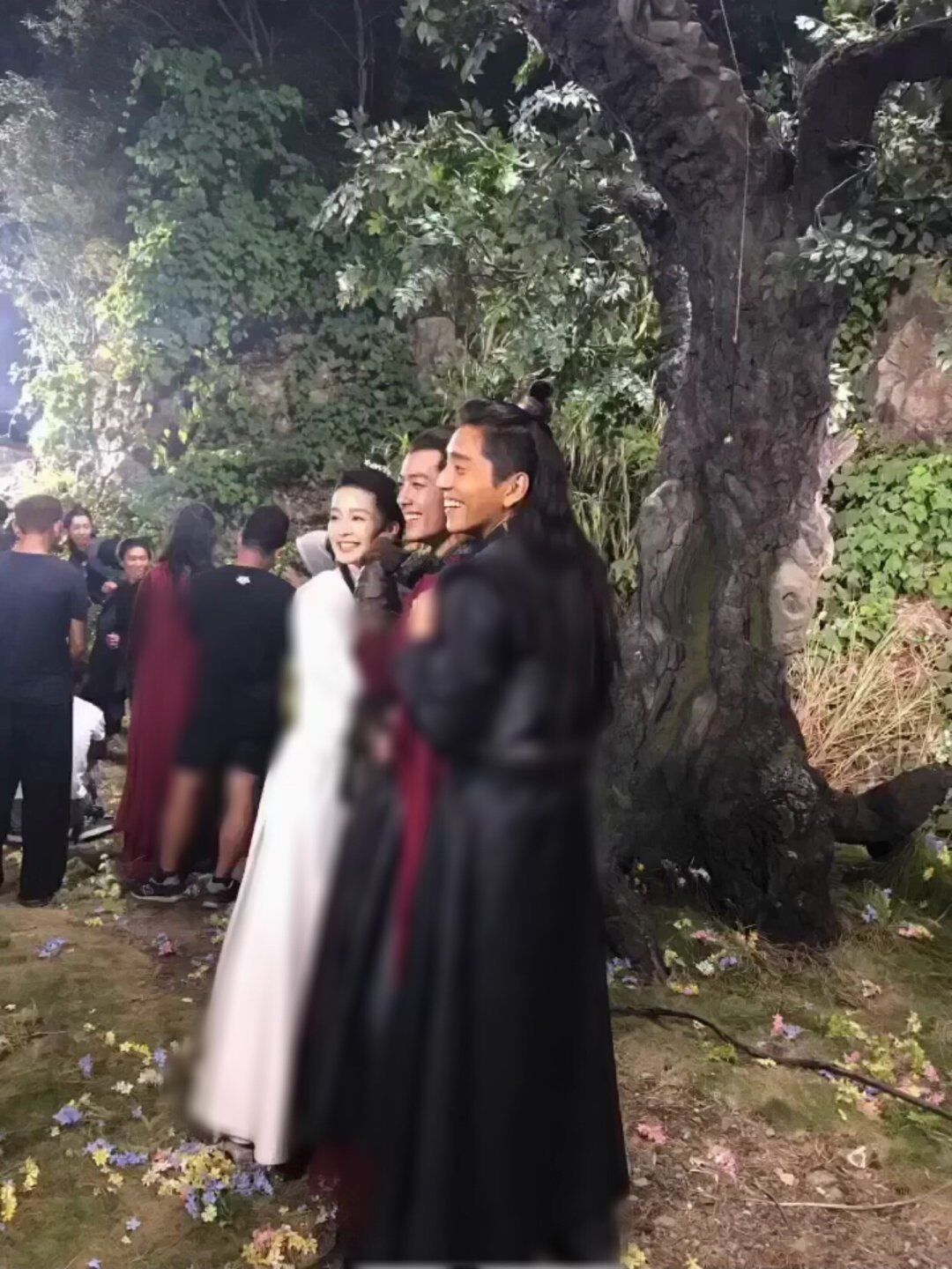 肖戰(zhàn)注冊新賬號，為宣傳《狼殿下》？x玖少年團前綴沒有了