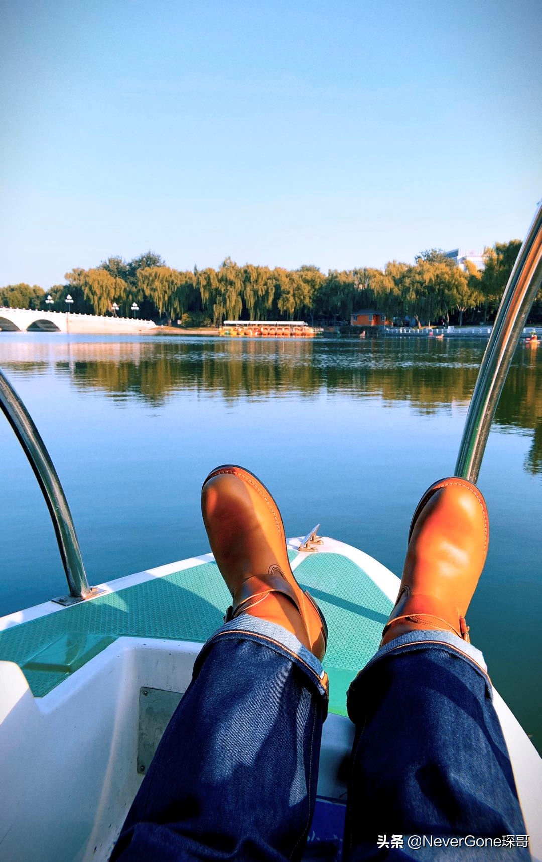 低调的奢华——一双80块的小众精品电工雨鞋