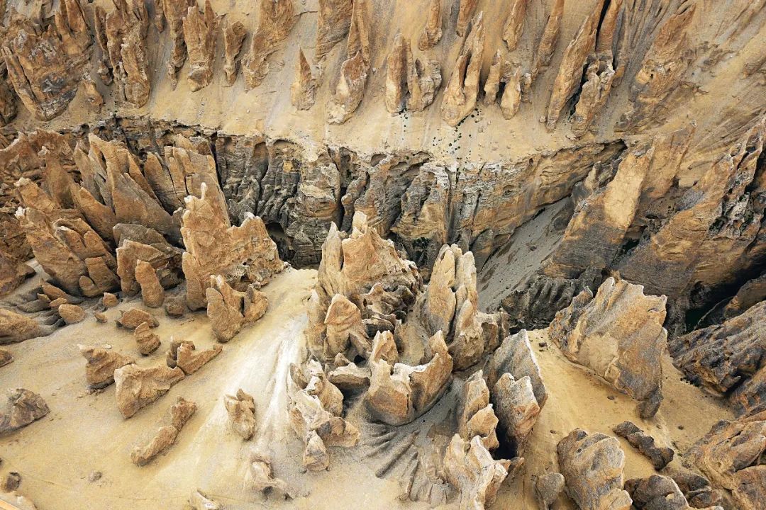Qilin Gorge, Tibet's lowest-key Grand Canyon!  Comparable to Anjihai, Xinjiang