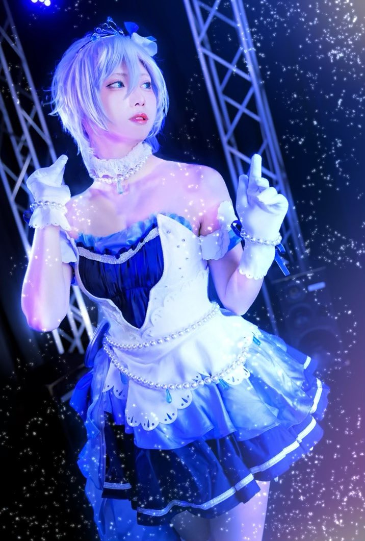 日本美少女筱崎心图片