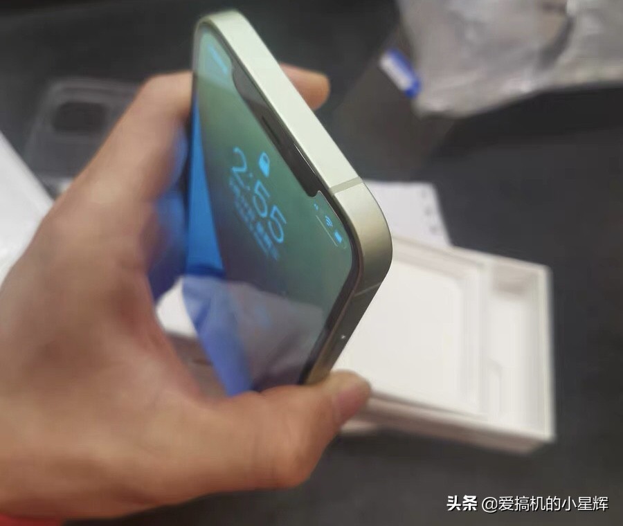 iPhone12价格开始松动，128GB价格亲民，终于等到了