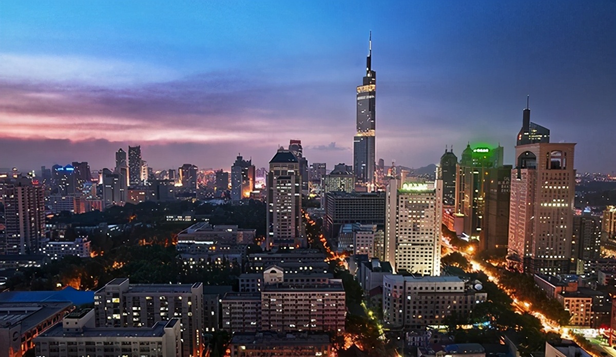 北上广造就中国经济高度发达的幻象，但县城才