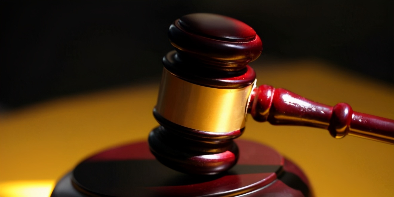 湖南一书记强奸女企业家被判三年，上诉二审未宣判，妻子：不公平