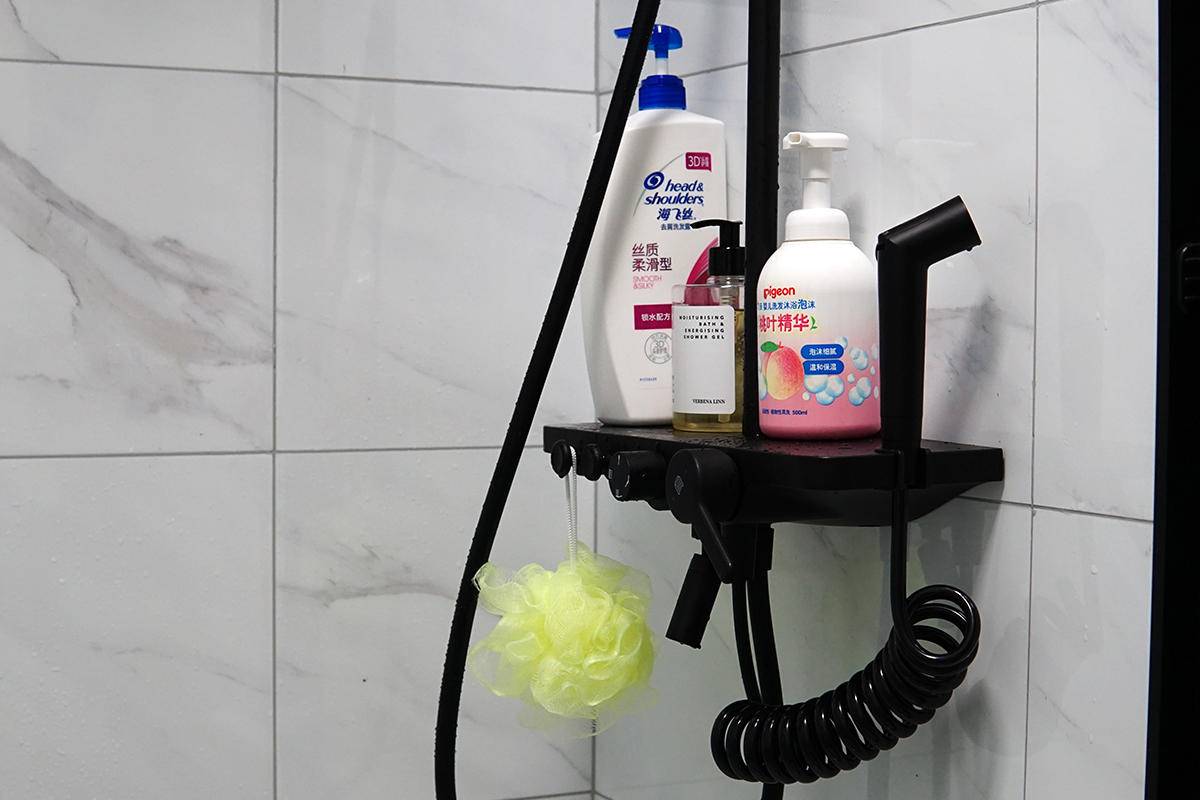 diiib大白多功能黑钻花洒带来淋浴新体验~洗澡爽翻