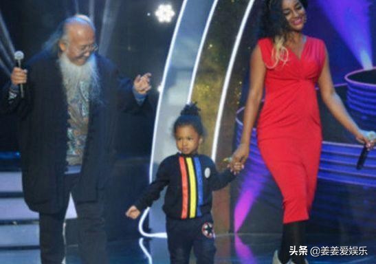 中国60岁大爷娶一个20岁非洲美女，女儿长大后的样子让人尴尬了