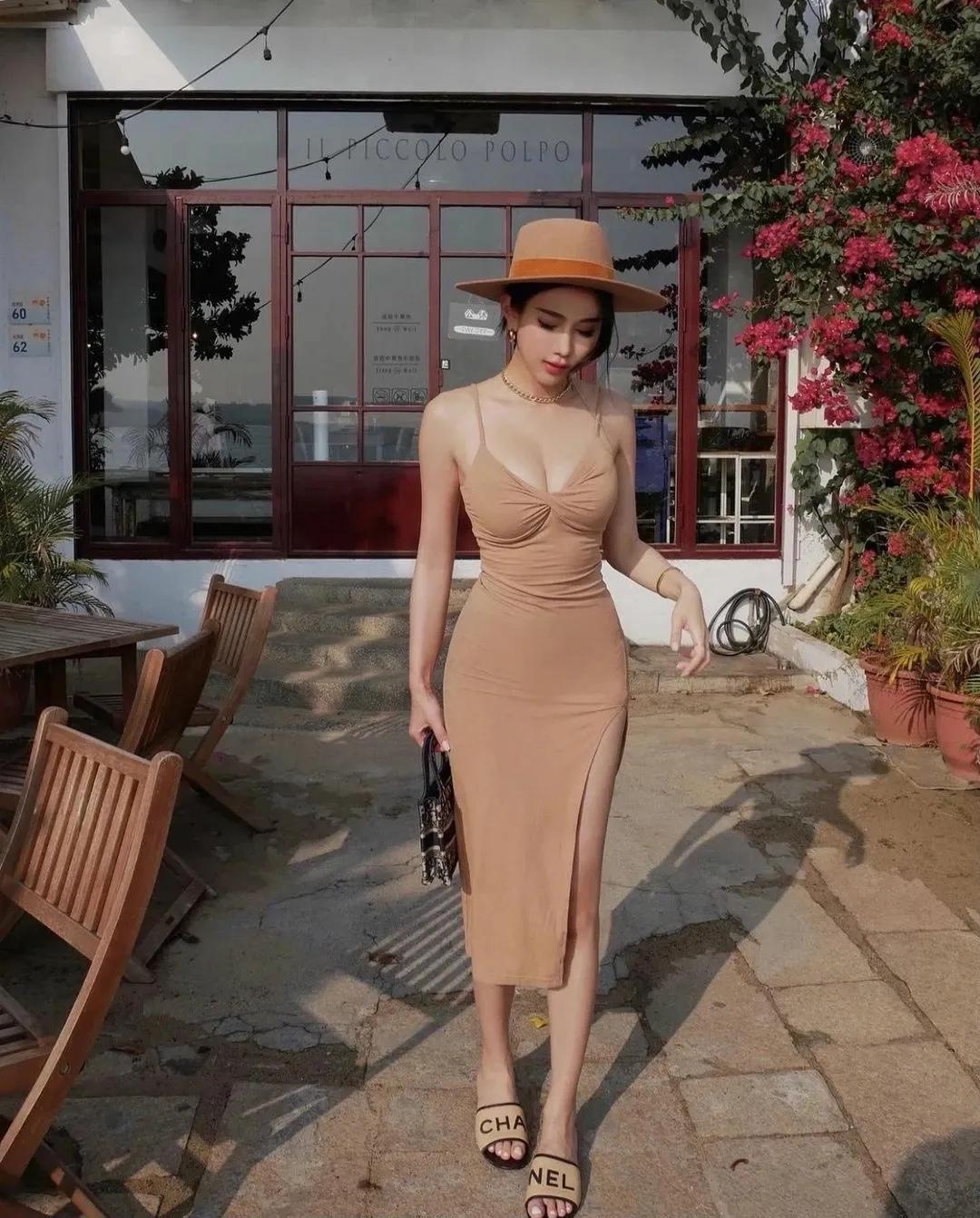 颜值高身材好ins美女小姐姐街拍大片图片
