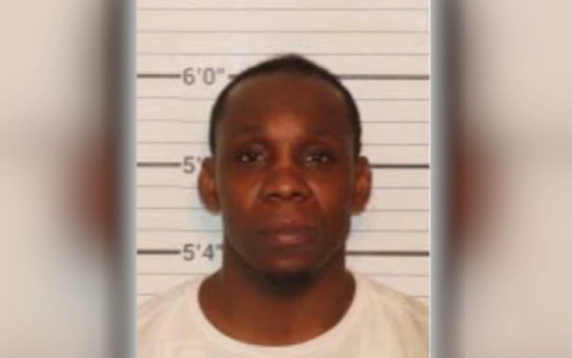 CBA巨星山东队外援哈德森参加示威活动被捕，回