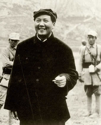 毛主席来到涿县，守城士兵大喊：没领导命令，毛主席来了也不开门