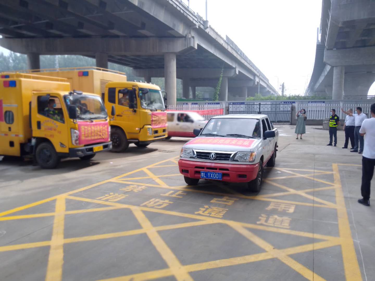 再出发！“七夕”漯河市排涝救援突击队驰援鹤壁浚县