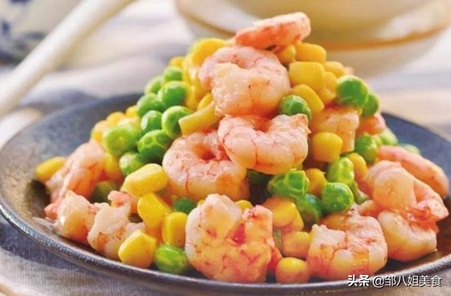 大虾怎么保鲜？别再直接冷冻，教您一个妙招，放两个月仍新鲜