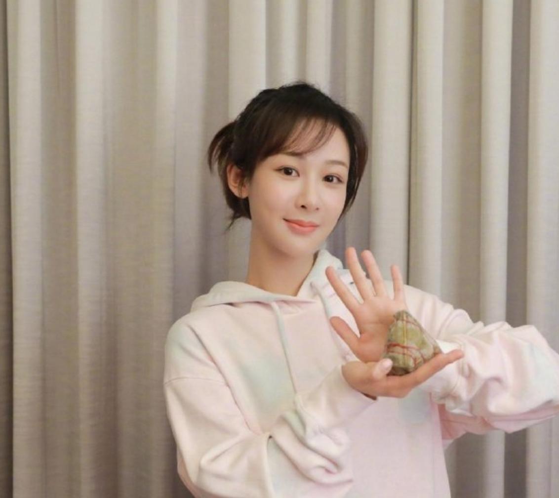 Yang Zi's "Female Psychologist" premiered, the essence of the suspense