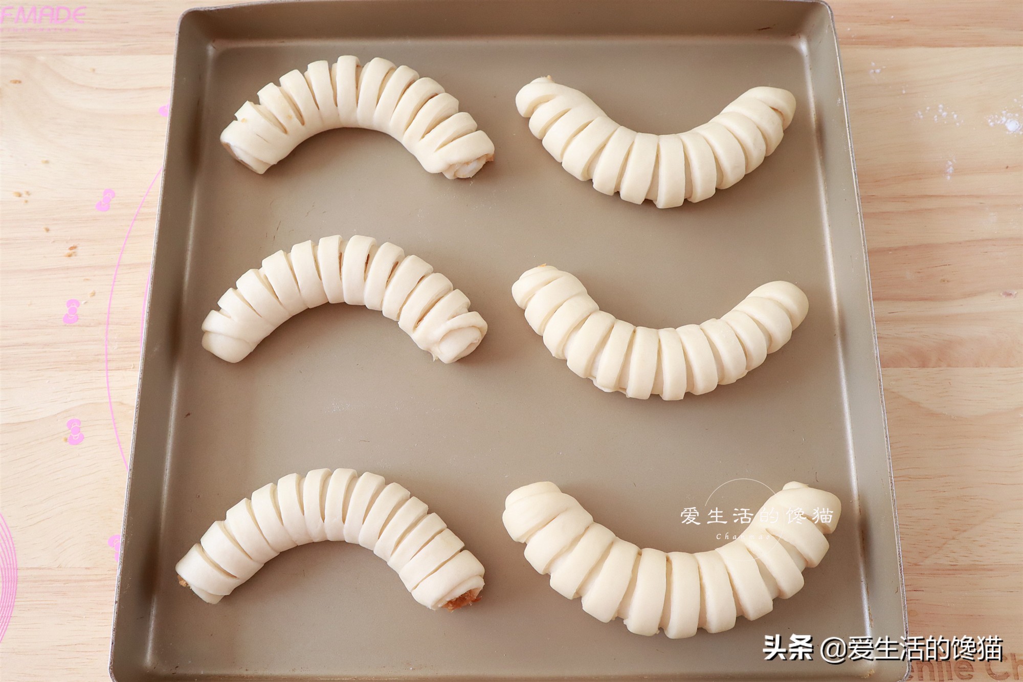 做麵包時，記住這個小訣竅，做出的個個都是軟胖子，絕不翻車