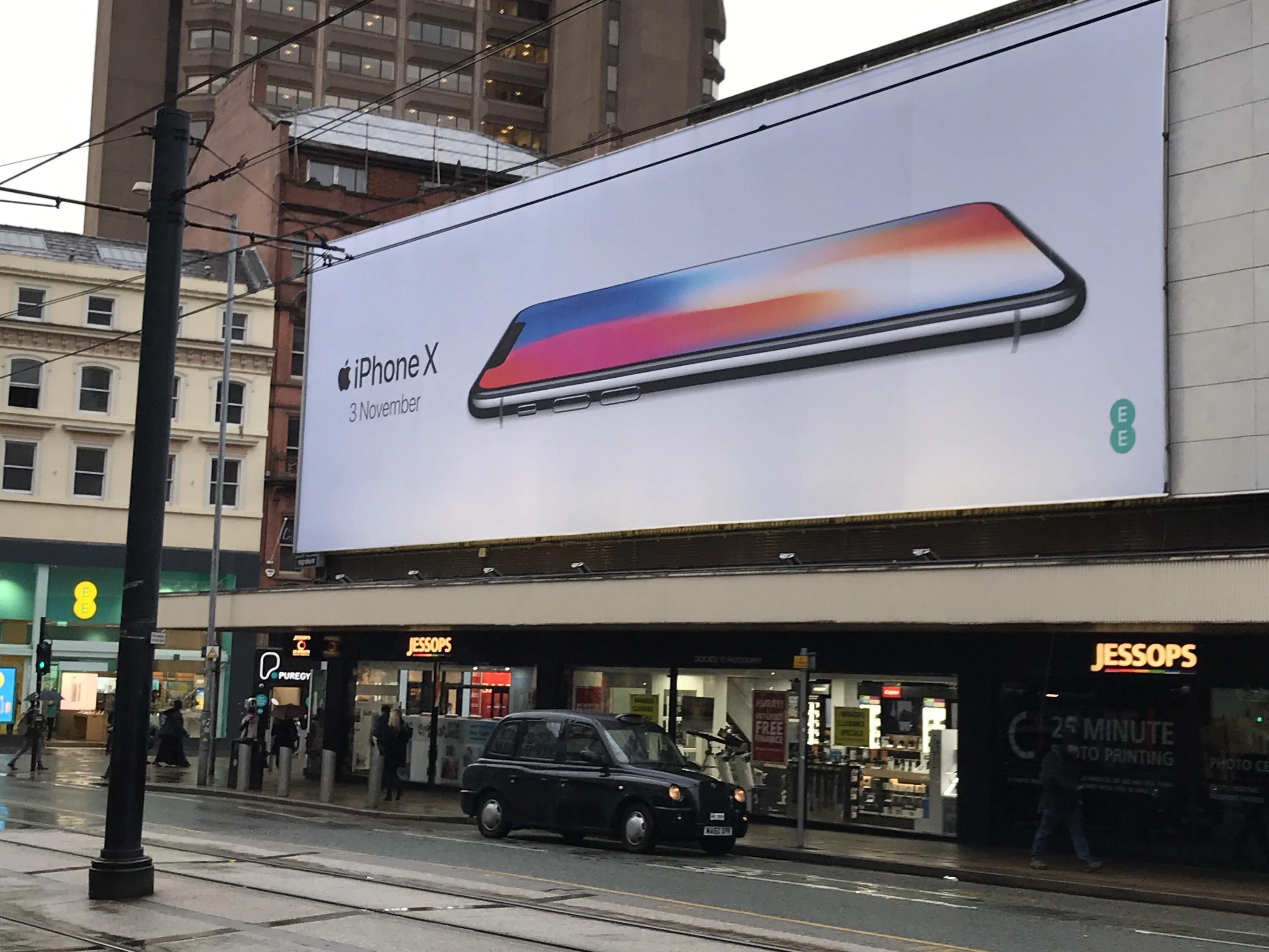 为何iPhone苹果手机从来不找任何明星代言？现在看来是明智的决定