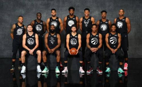 NBA球衣進化史，從短衣短褲到褲子長度到膝，喬丹的一個舉動引領了潮流！-黑特籃球-NBA新聞影音圖片分享社區