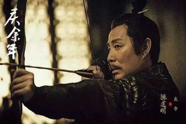 《慶余年》范閑很聰明？其實(shí)他的一舉一動(dòng)，都在慶帝的安排下