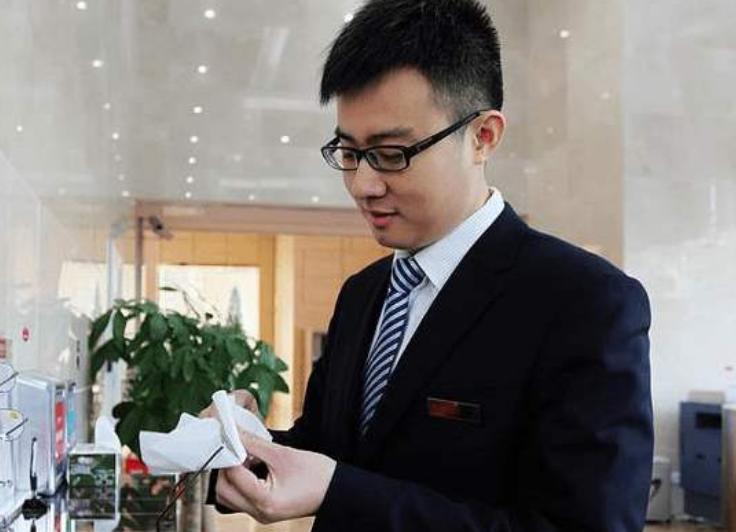 7月开始，个人存取超10万要登记，为何央行要严