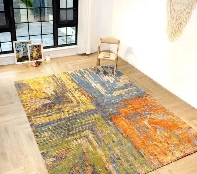 Why do woolen carpets shed? iMedia