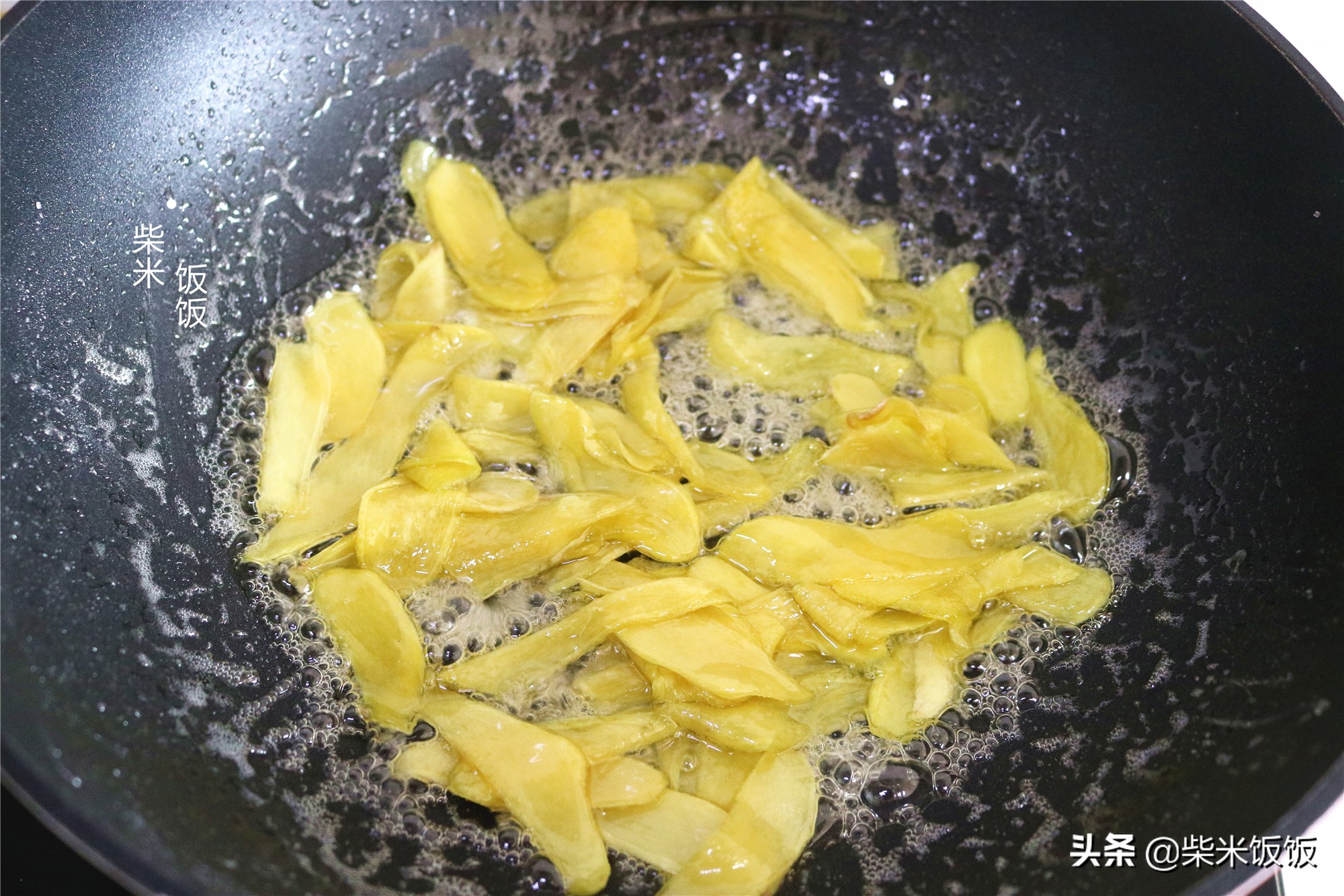 三伏天养身体，不吃肉也要吃它，每天两片，脾胃健康胃口好
