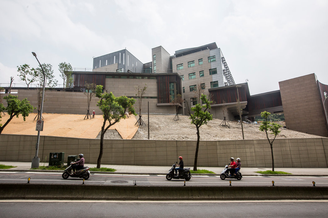 "去中國化"影響了多少台灣人？ 馬英九終於承認：當初沒有撥亂反正確實做錯了