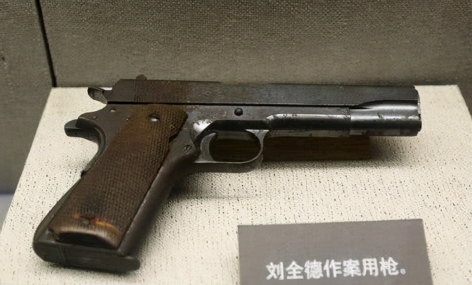女匪黄八妹，拉起队伍抗日，战后出海兴风作浪，残部遭解放军剿灭