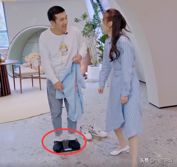 豪门不是一般人能都hold的，2件事暴露黄圣依的御夫手段不一般
